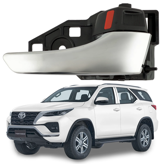 Manija Interior Toyota Fortuner SW4 derecha cromada