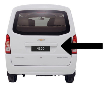 Moldura De Compuerta O Baul Para Chevrolet Van N300 Metálica